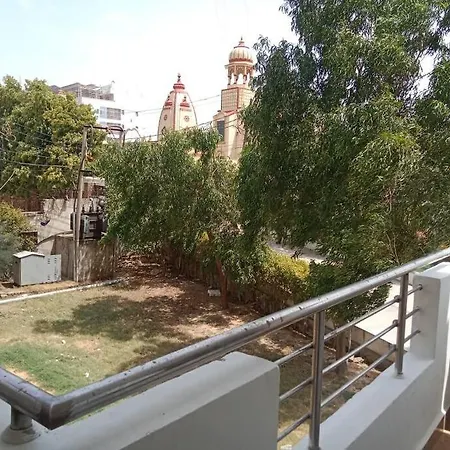 Chandra Lata Home'S At Shri Krishna Sharnam Society Vrindavan Exterior photo