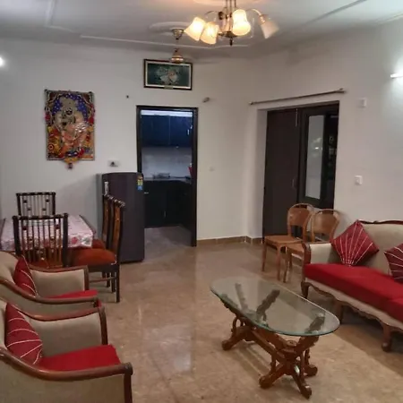 Chandra Lata Home'S At Shri Krishna Sharnam Society Vrindavan Exterior photo